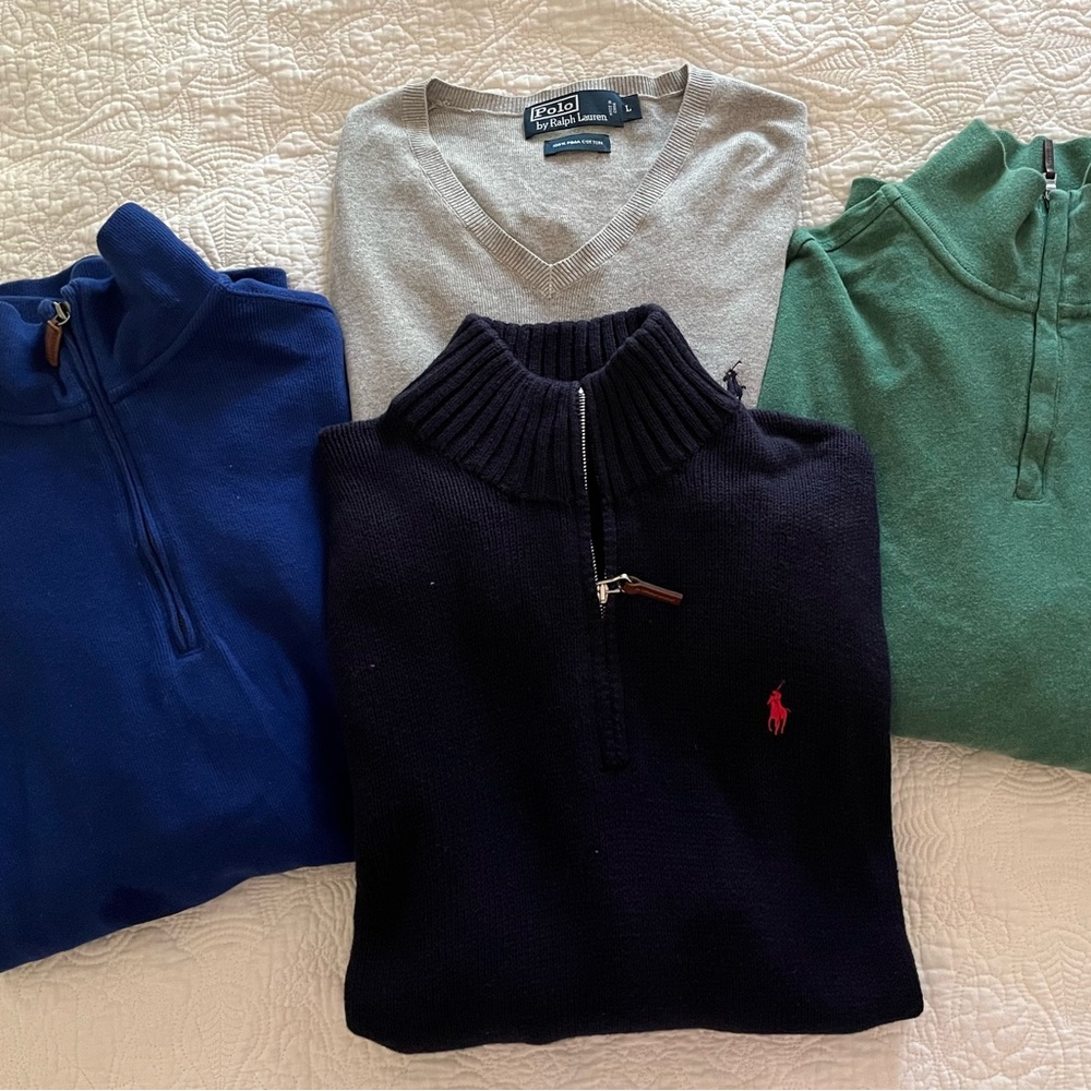 Lot of men’s Ralph Lauren sweaters